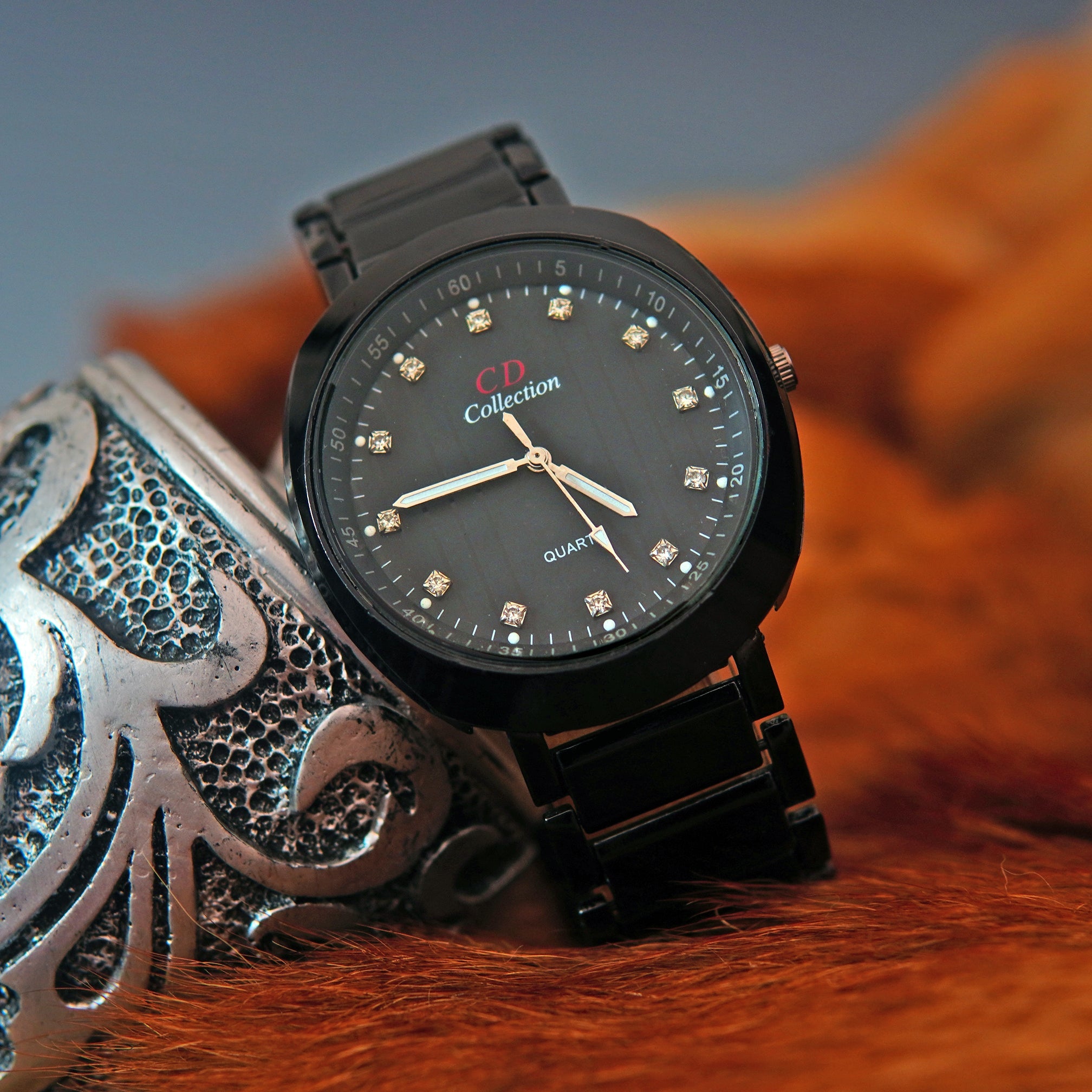 Stainless black OVAL Band Quartz Wrist Watch Black OVAL CD Collection Turntable Dial Men