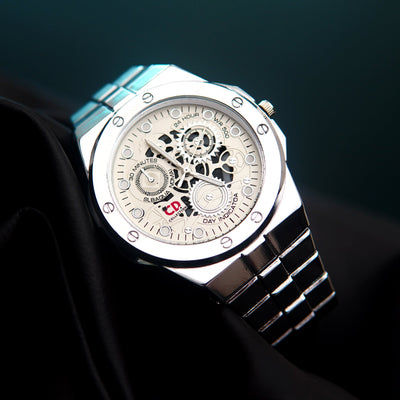Stainless Silver Band Quartz Wrist Watch Silver CD Collection Turntable Dial Men